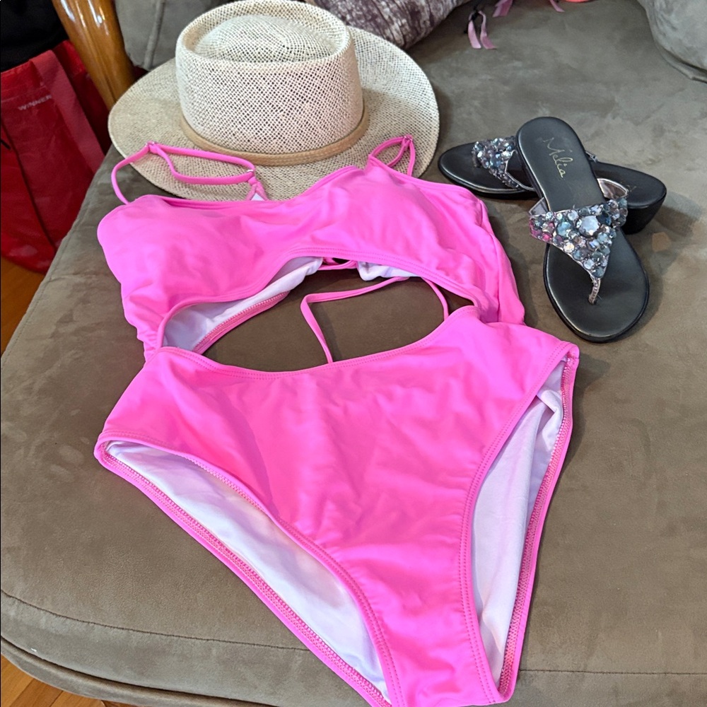 Hot Pink One Piece (Monokini )